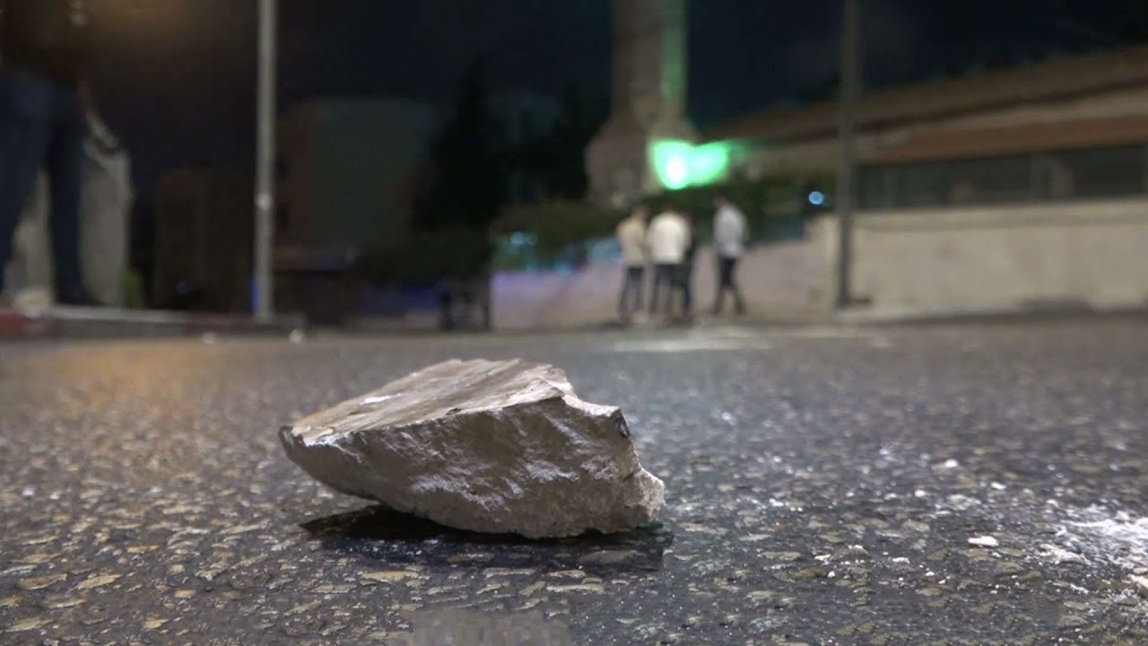 תיעוד מלב המהומות: צוות כאן חדשות בליל הפרעות במזרח ירושלים